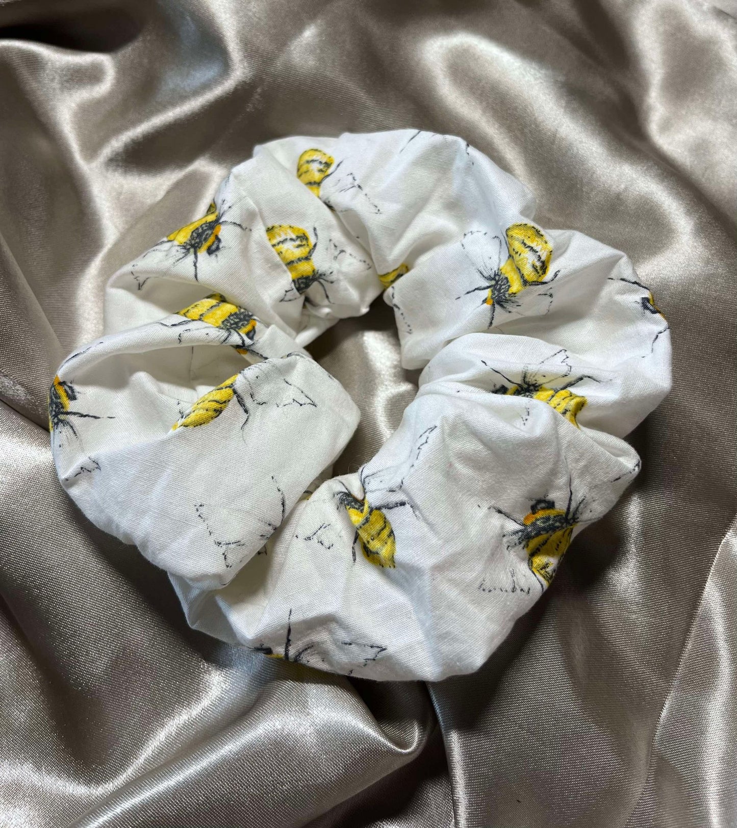 Bee Scrunchie